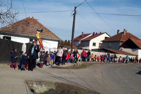 Kiszebáb égetés