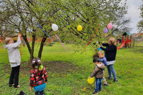 Majális és Anyák napja az óvodában