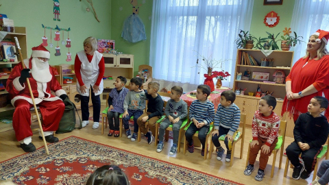 Szent Miklós ünnepe Méhecske csoport