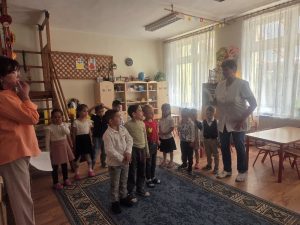 Anyák napi nyílt délelőtt a csoportokban - Katica csoport