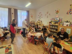 Anyák napi nyílt délelőtt a csoportokban - Mókus csoport